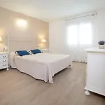 Campos By Interhome